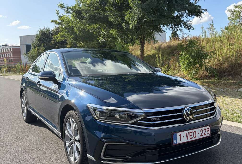 Volkswagen GTE 1.4 TSI PHEV Business DSG (EU6AP) (160 kW)