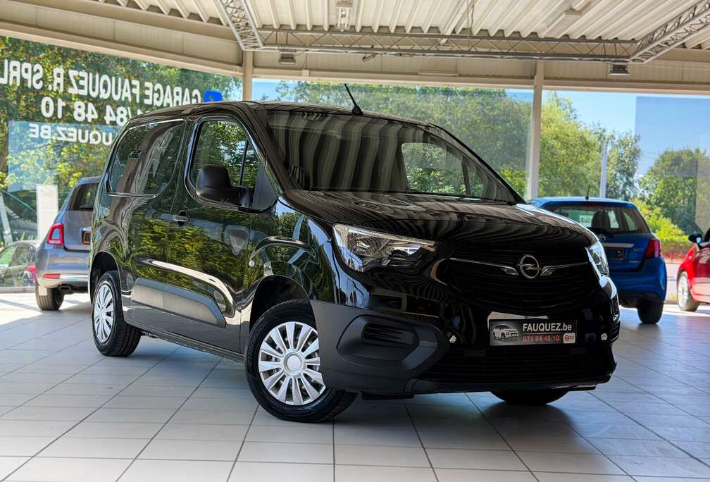 Opel Utilitaire / 3 places / Garantie 12 mois