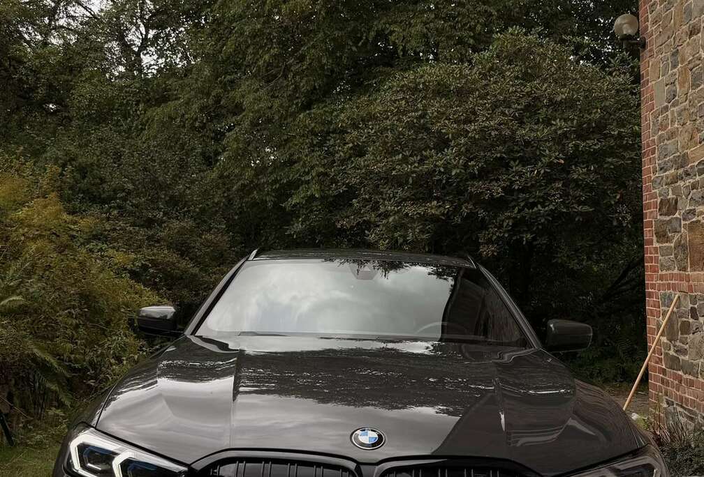 BMW Touring 320i Pack M