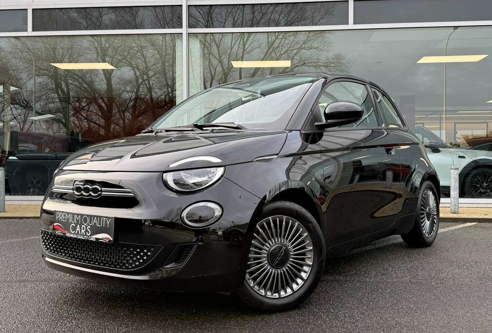 Fiat 42Kwh Icon / CARPLAY / PANODAK / CRUISECONTROL /