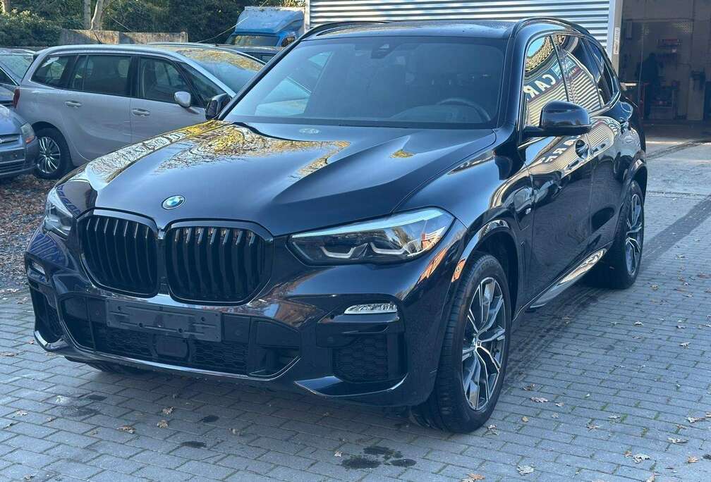 BMW X5 PHEV 3.0A xDrive45e