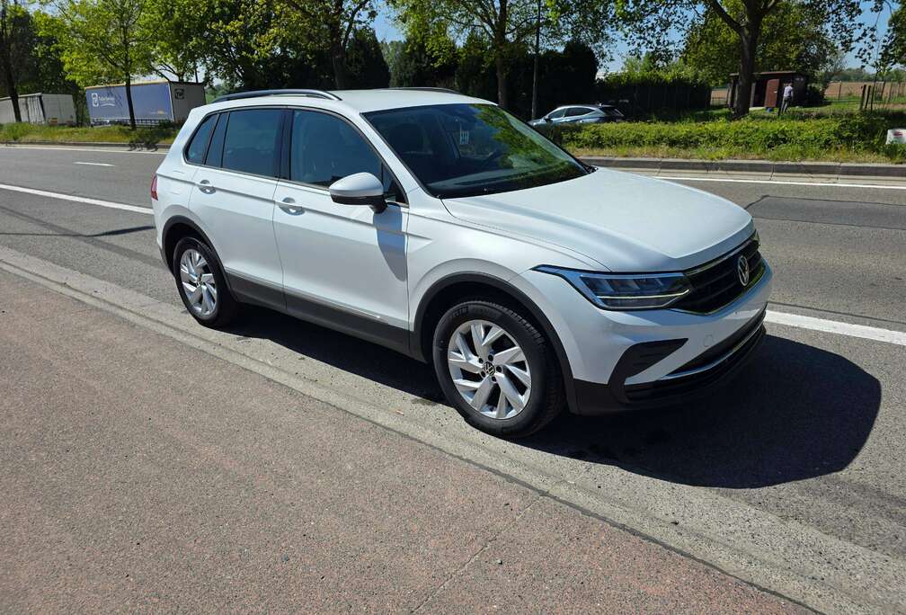 Volkswagen 2.0 TDi SCR 4Motion Life Business DSG 1°EIG. !! IN PERFECTE STAAT !! 4X4!! AUTOMAAT !!