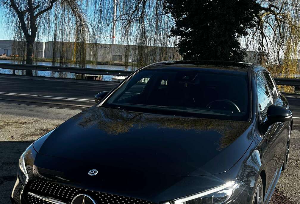 Mercedes-Benz Luxury Line