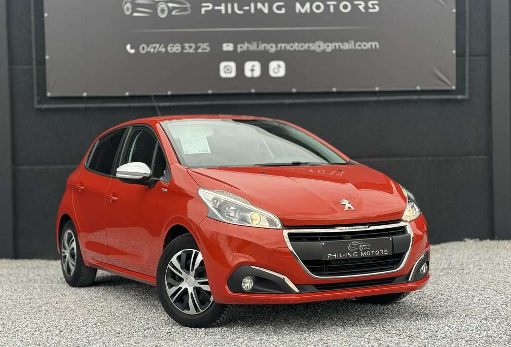 Peugeot 208 STYLE