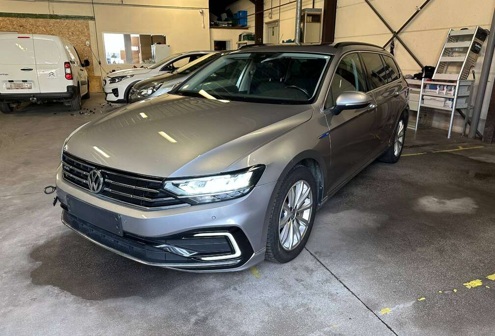 Volkswagen Passat SW GTE 1.4 TSI PHEV *DSG probleme*