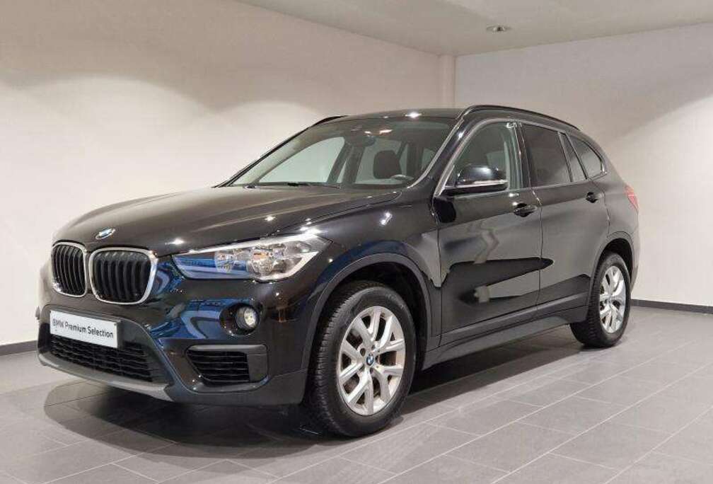 BMW s Drive 18i