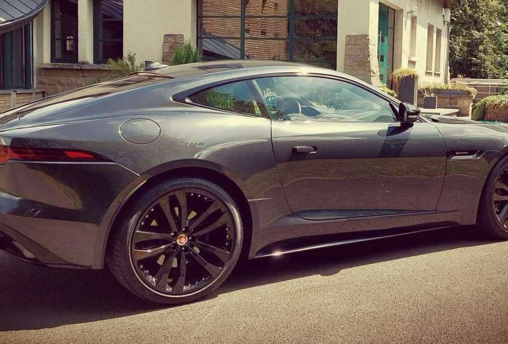 Jaguar F-Type Coupé 3.0 V6 S/C R-Dynamic (EU6.2)