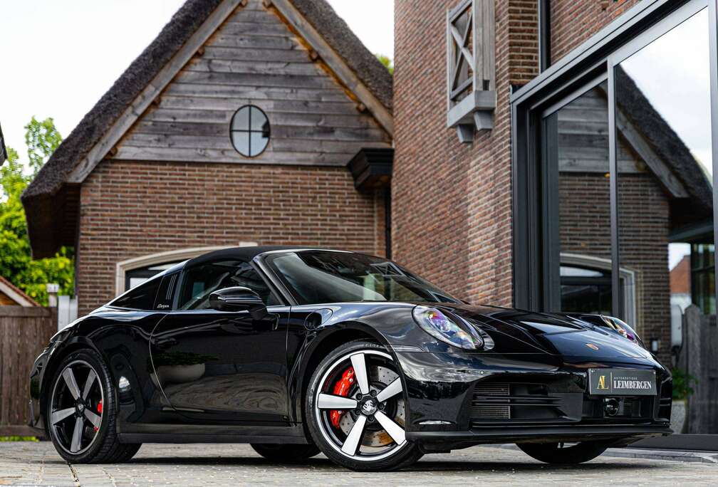 Porsche 4S (Type 992.2) / Adaptive Cruise Control / Surround View / Sport Chrono / BOSE