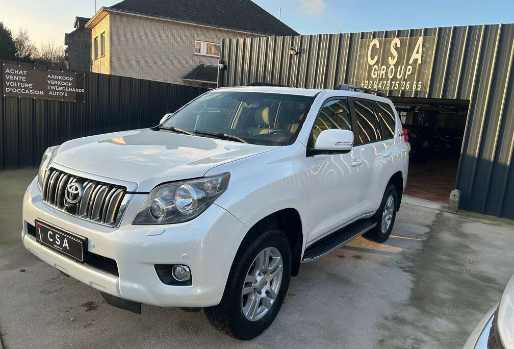 Toyota Landcruiser 3.0 D-4D Premium (EXPORT)