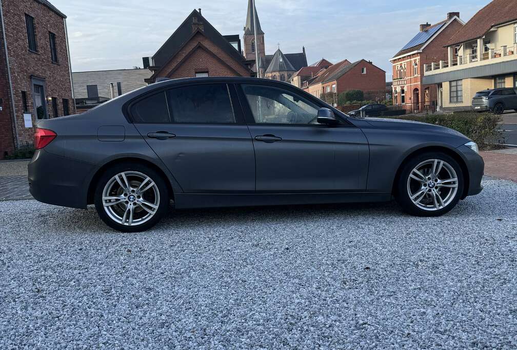 BMW 318d Advantage