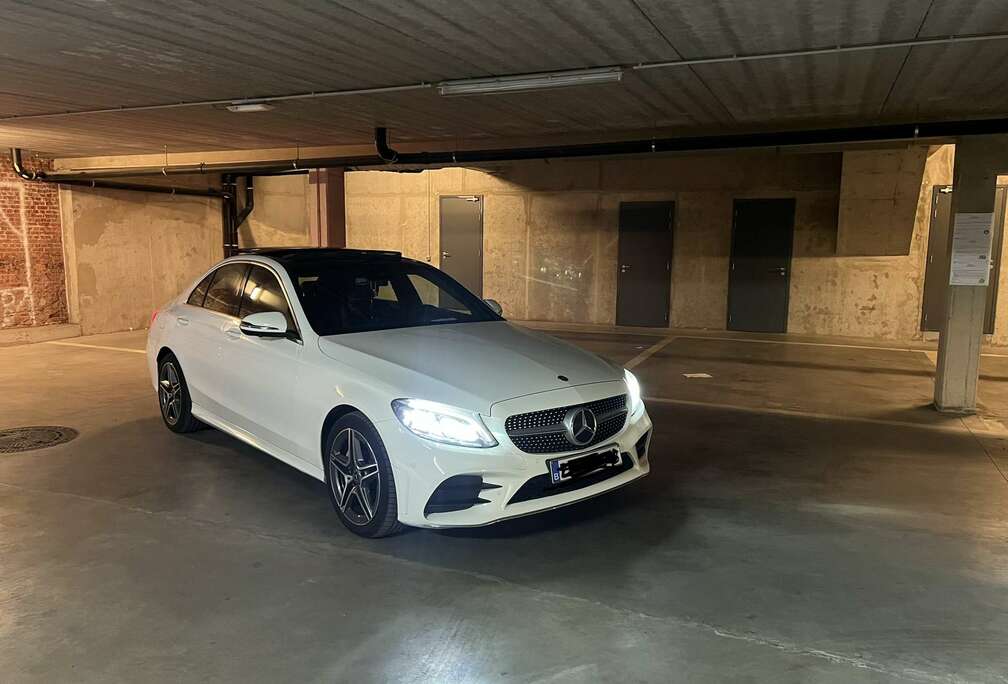 Mercedes-Benz FOUL AMG Line