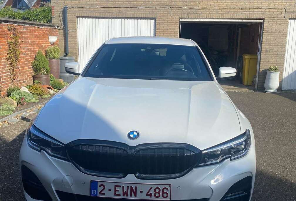 BMW 330e plug in haybride