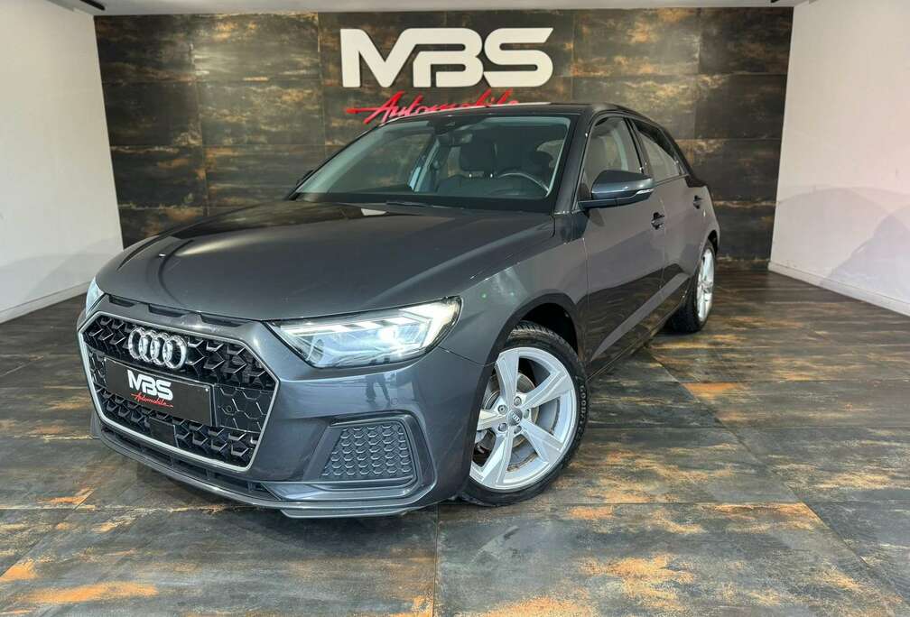 Audi 35 TFSI * S-LINE *CARPLAY *GPS *CLIM BI-ZONE *