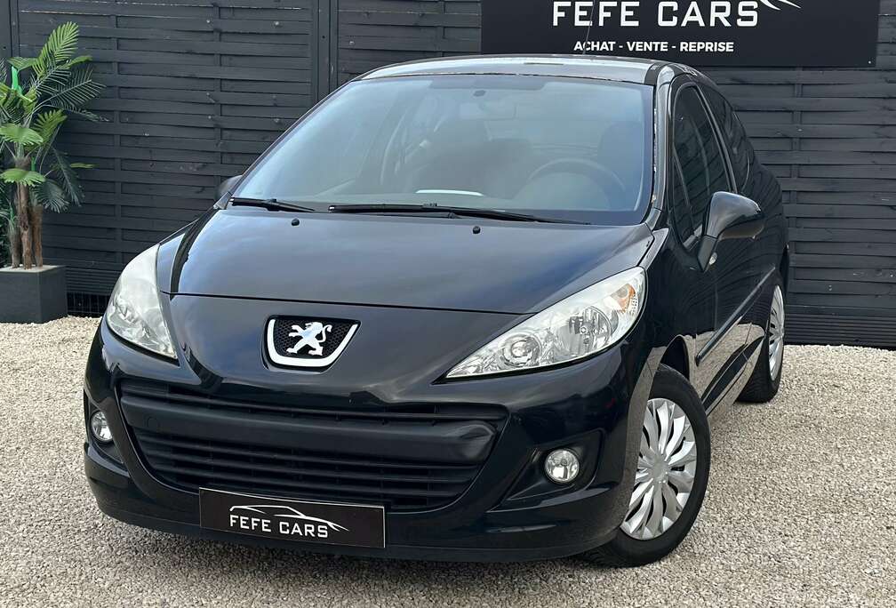 Peugeot 207+ 1.4 HDi Access // 1er propriétaire