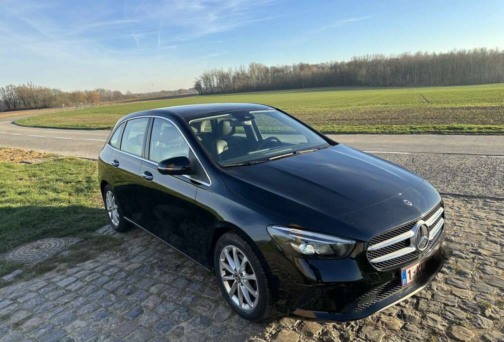 Mercedes-Benz d (EU6AP) Luxury