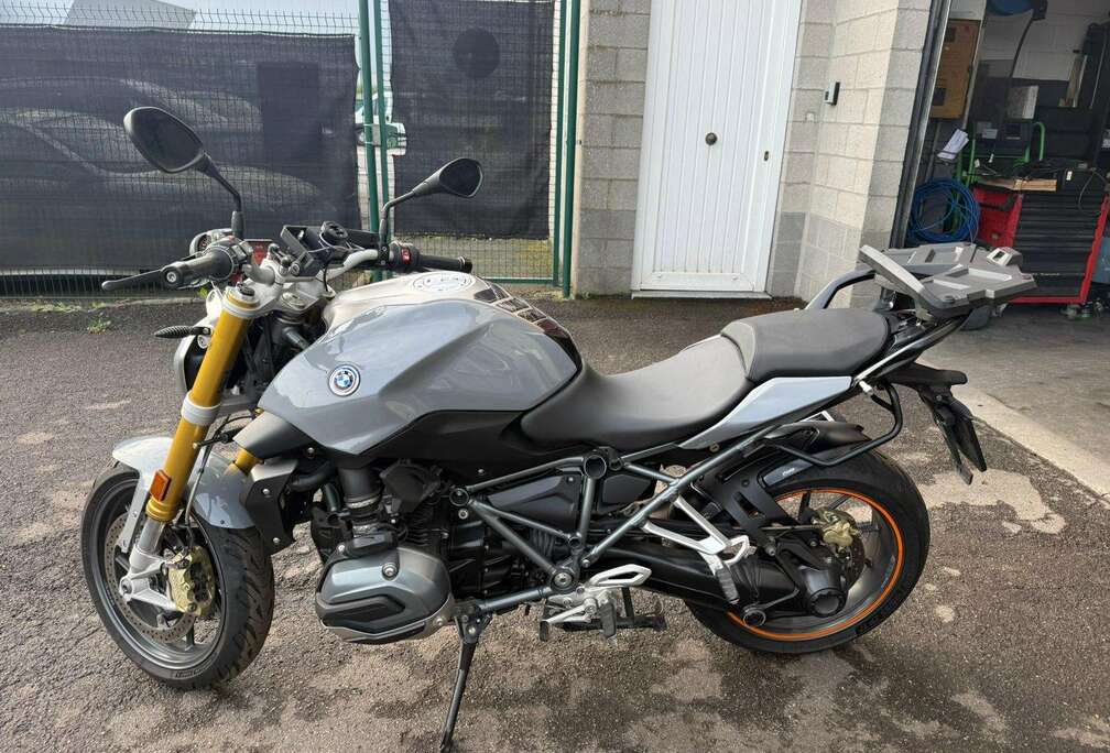 BMW