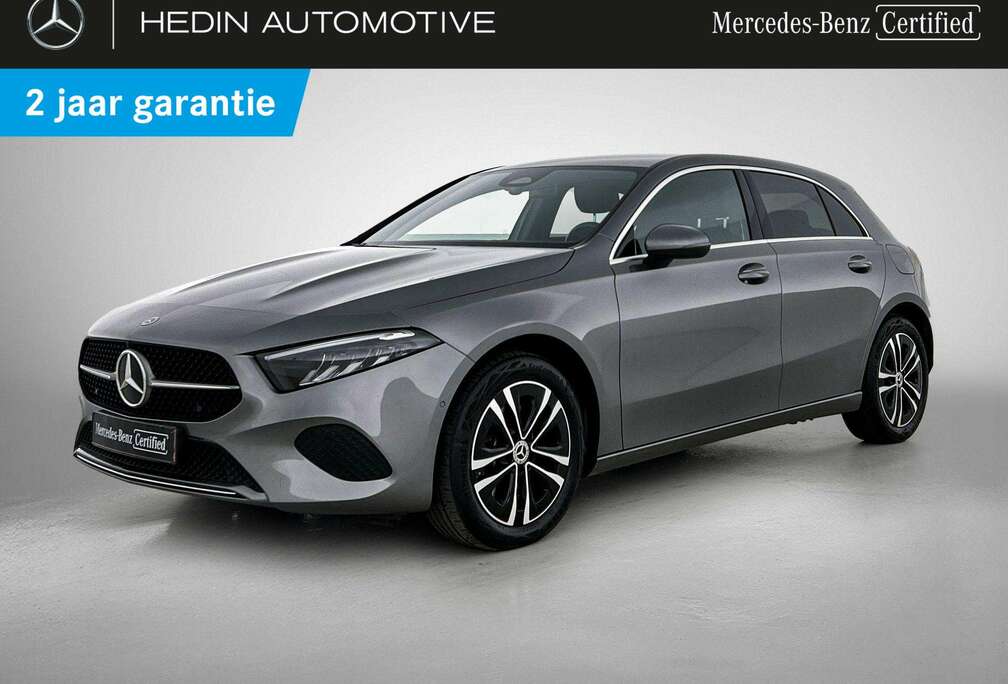 Mercedes-Benz e Hatchback Business Line  Smartphone Integratie