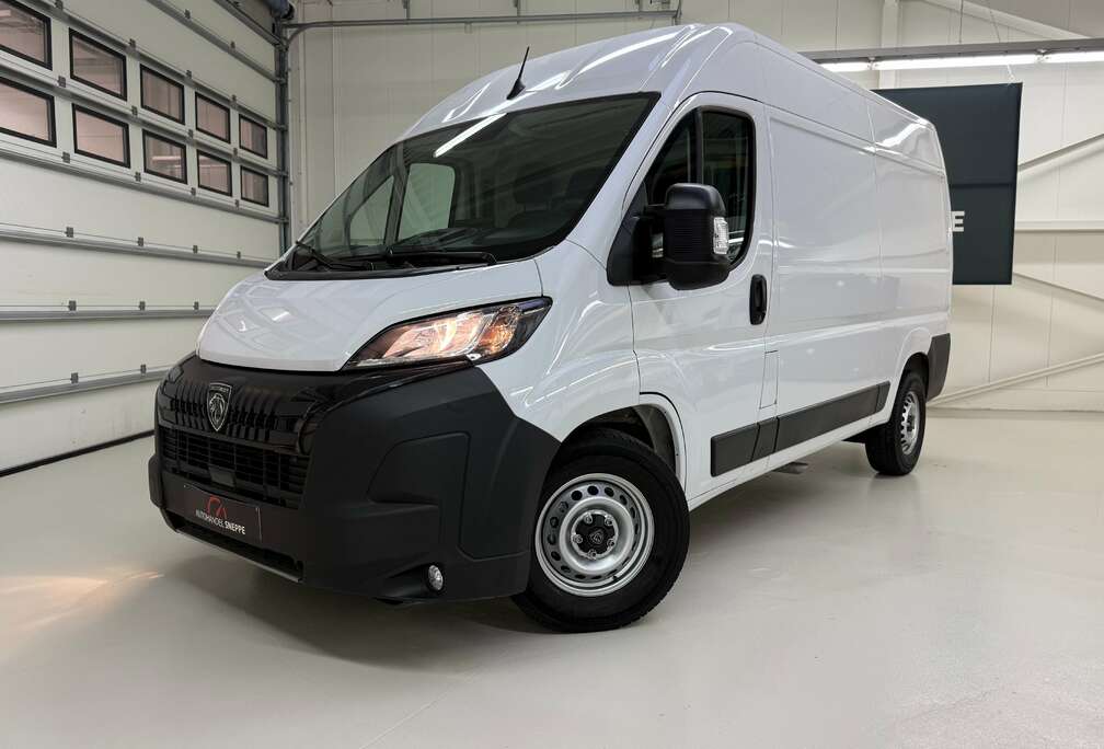 Peugeot Boxer 2.2 BlueHDi 140 L2H2 Automaat/Camera/Gps/