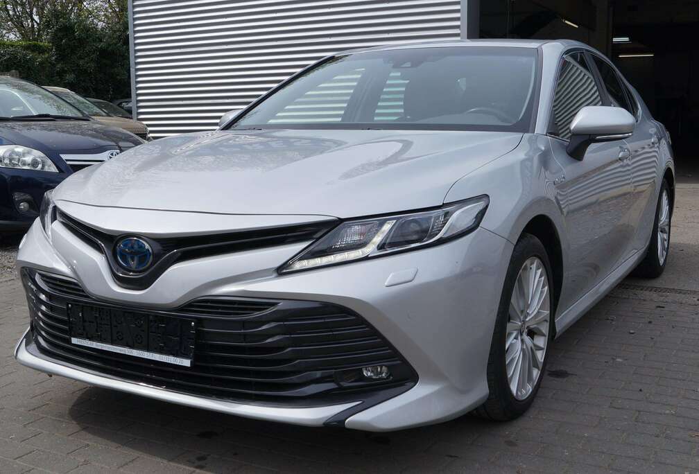 Toyota Camry Hybrid 2.5 Plus e-CVT