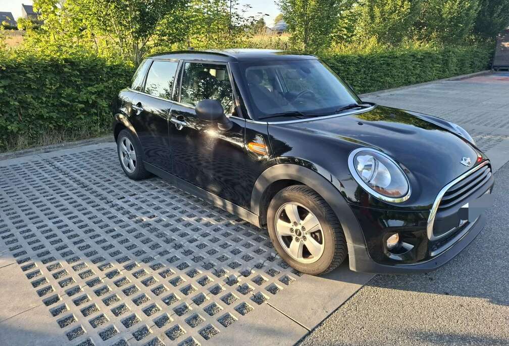 MINI Hatch 5 Portes 95 ch