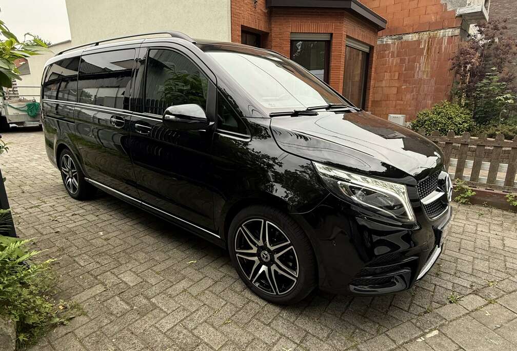 Mercedes-Benz d kompakt 4Matic 9G-TRONIC Amg Line.