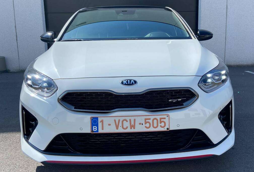 Kia Ceed GT 1.6 T-GDi GT ISG DCT