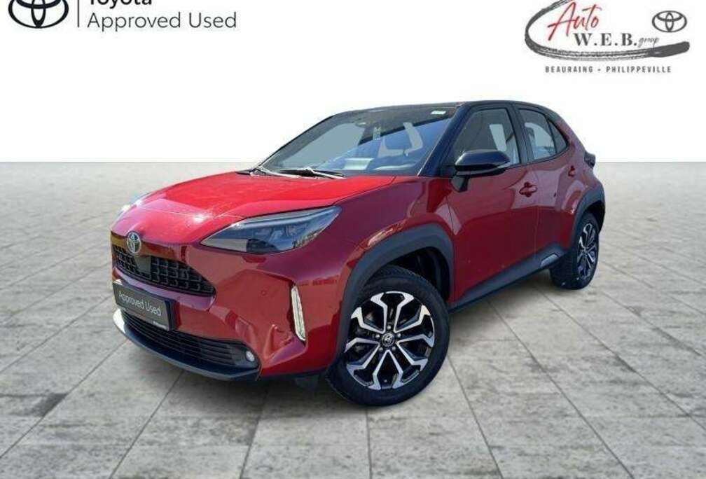 Toyota 1.5 HEV CVT Dynamic Plus Bi-Tone + Confort Pack