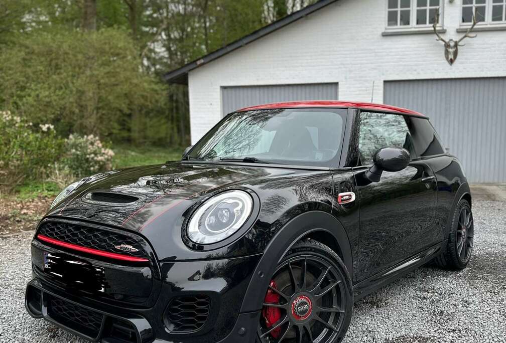 MINI Hatch 3 Portes 231 ch BVA8 Finition JCW Exclusive Design