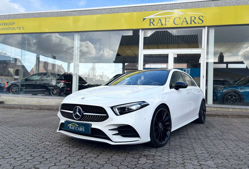 Mercedes-Benz A 180 AMG LINE / PANO / CAMERA/ GARANTIE / CARPASS
