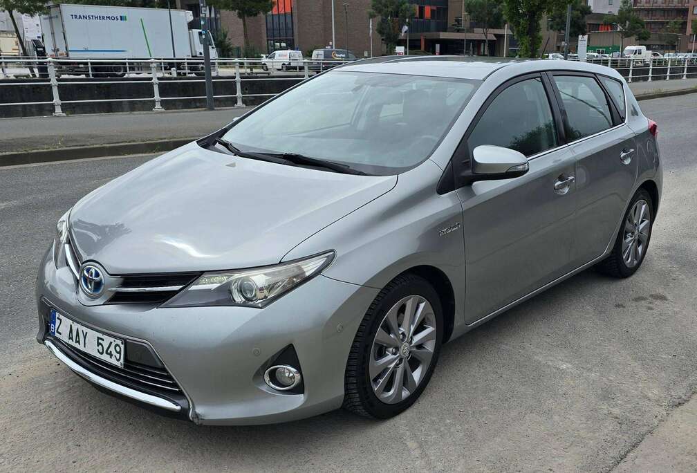Toyota Auris HEV 1.8i HSD Comfort CVT