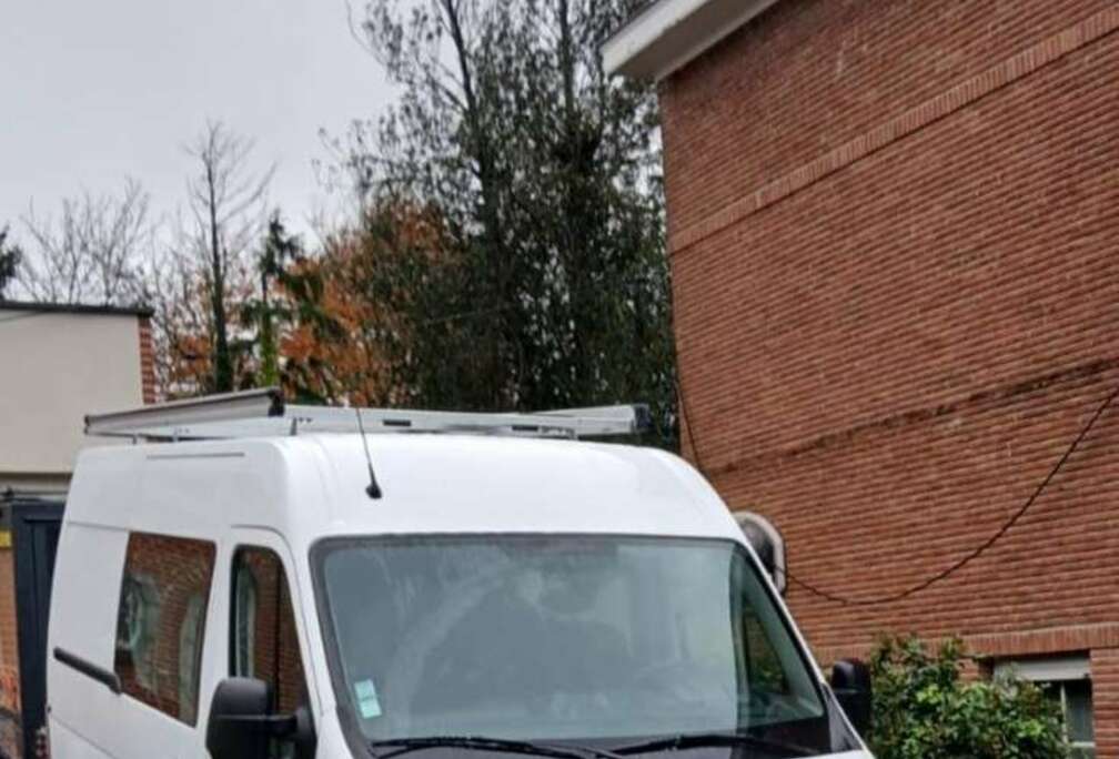 Renault 2.3 dCi 35 L3H2 Energy Twin Turbo