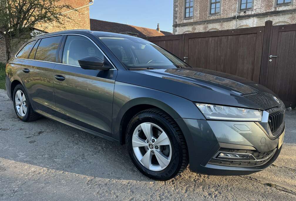 Skoda SW 2.0 TDi SCR Style *CARPLAY*GPS*CRUISE*