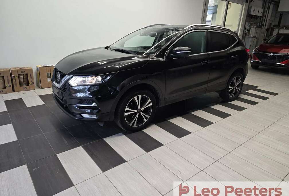 Nissan DIG-T N-Connecta+Design pack 140pk