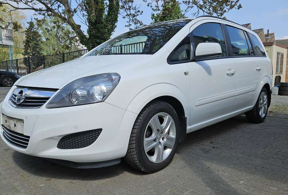 Opel Zafira 1.6i Enjoy 7places
