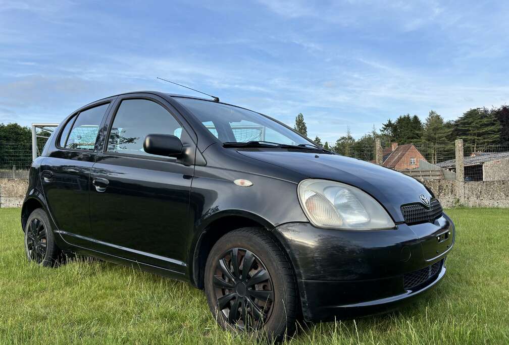 Toyota 1.0i VVT-i 16v Linea Terra