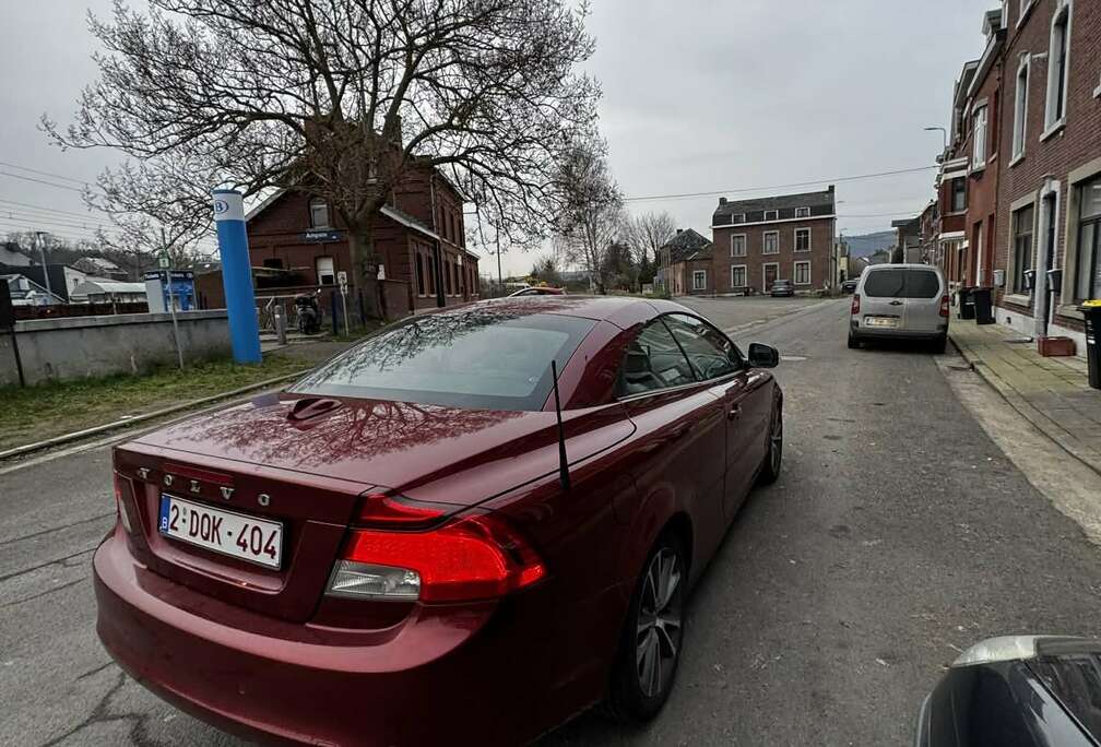 Volvo Cabriolet 2.0 D3 Momentum, 0492/75/67/49