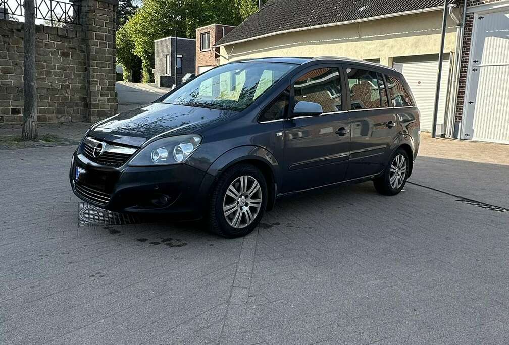 Opel 1.9 DT CDTi Cosmo DPF