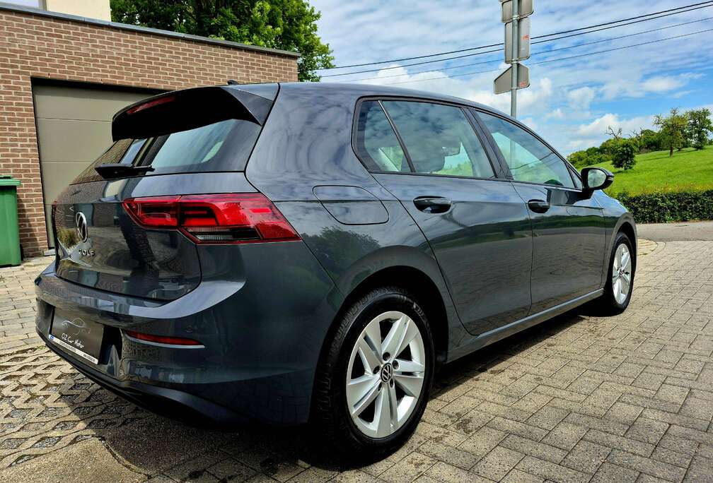 Volkswagen Golf 2.0 SCR TDi Life (EU6AP)