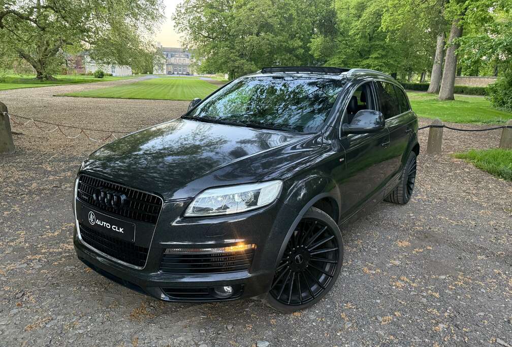 Audi Q7 3.0 TDi V6 24v S line Quattro EXECUTIVE Full Option UNIQUE COULEUR