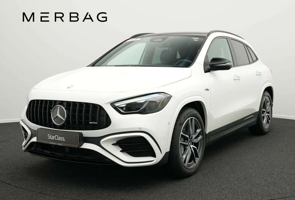 Mercedes-Benz GLA 35 AMG 4MATIC Multi+Pano+AHK+Night+Totw Navi