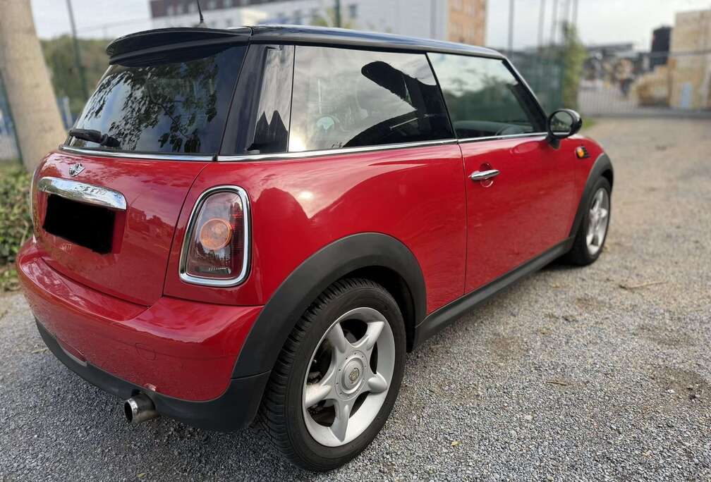 MINI 1.6i