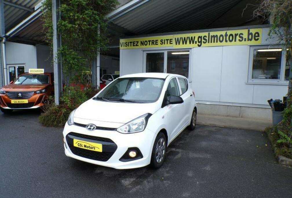 Hyundai 1.0i 67cv 5 places blanc 11/14 Radio CD USB