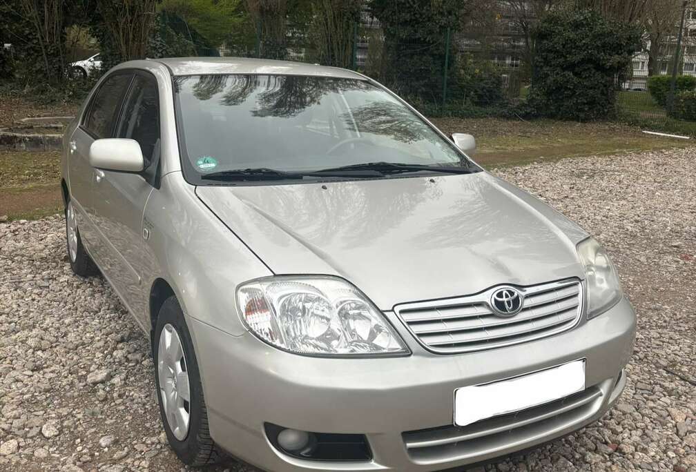 Toyota 1.4 VVT-i - Premier Propriétaire- Airco