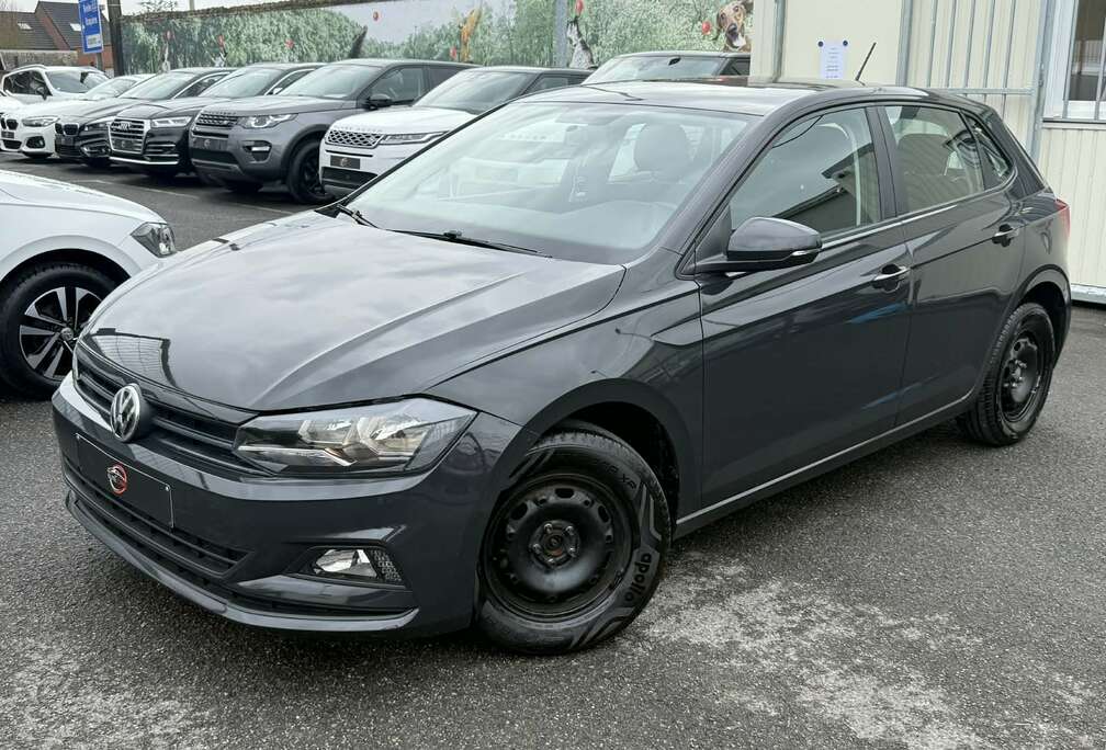 Volkswagen 1.0i Comfortline / 30.000 KM / EURO 6 / CLIM