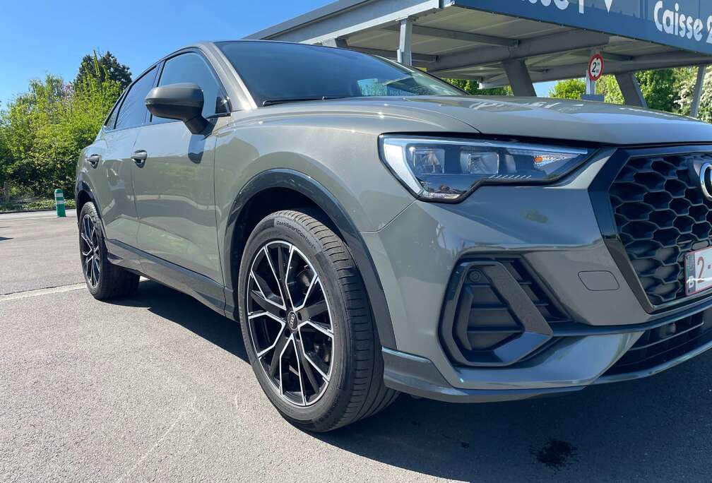 Audi Q3 Sportback/boite auto/diesel 150CV/35 TDi Business Edition Attraction S tronic