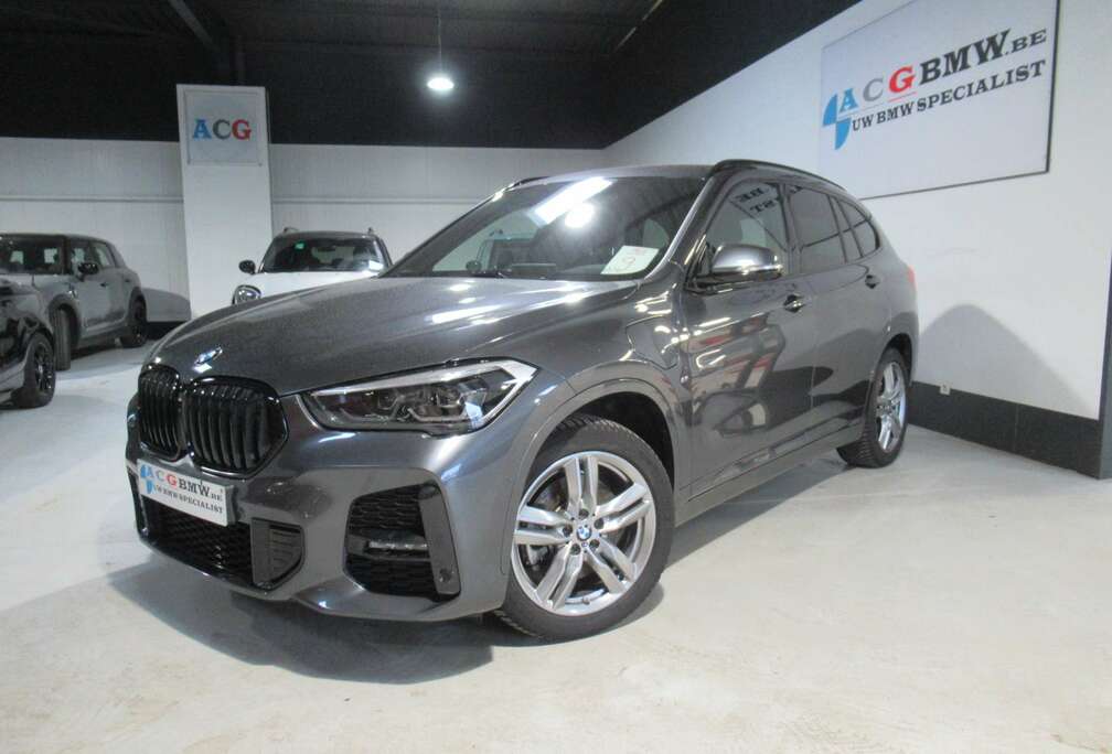 BMW 1e EIG Full Hist M Sport Shadow Line Navi Plus Head Up HiFi M Sportstoelen M stuur DAB Drive Assist Park Assist