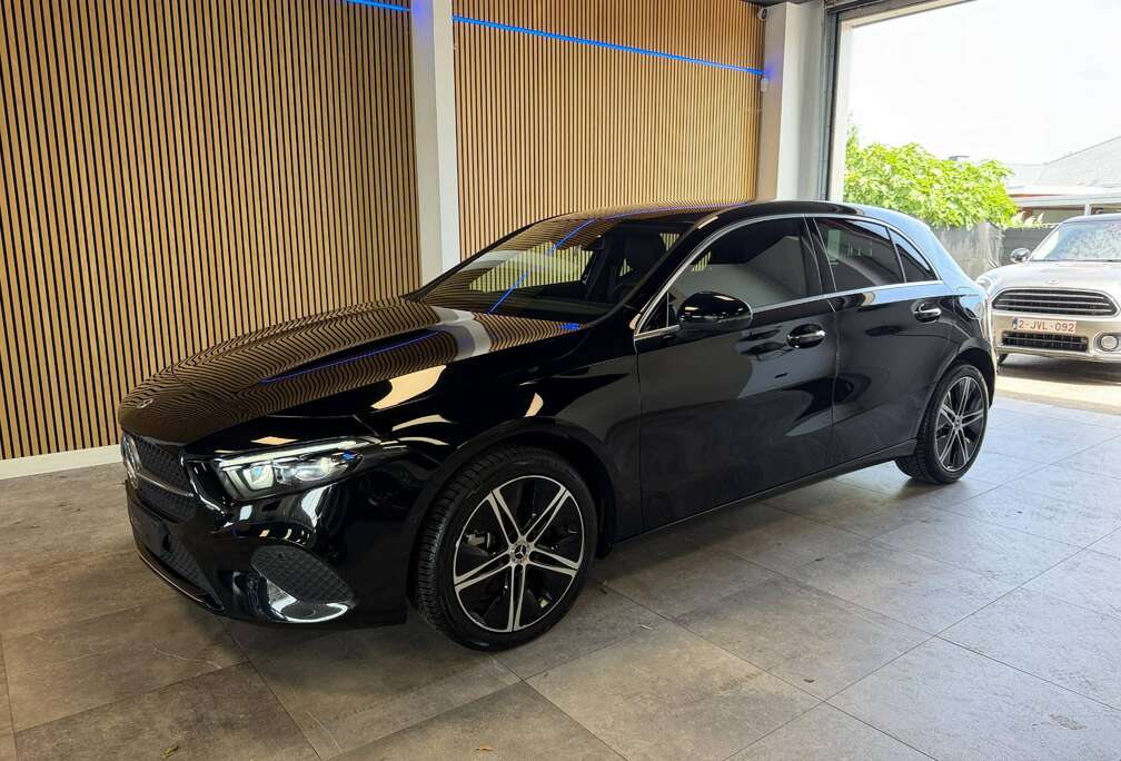 Mercedes-Benz A 250 e PHEV Business Line