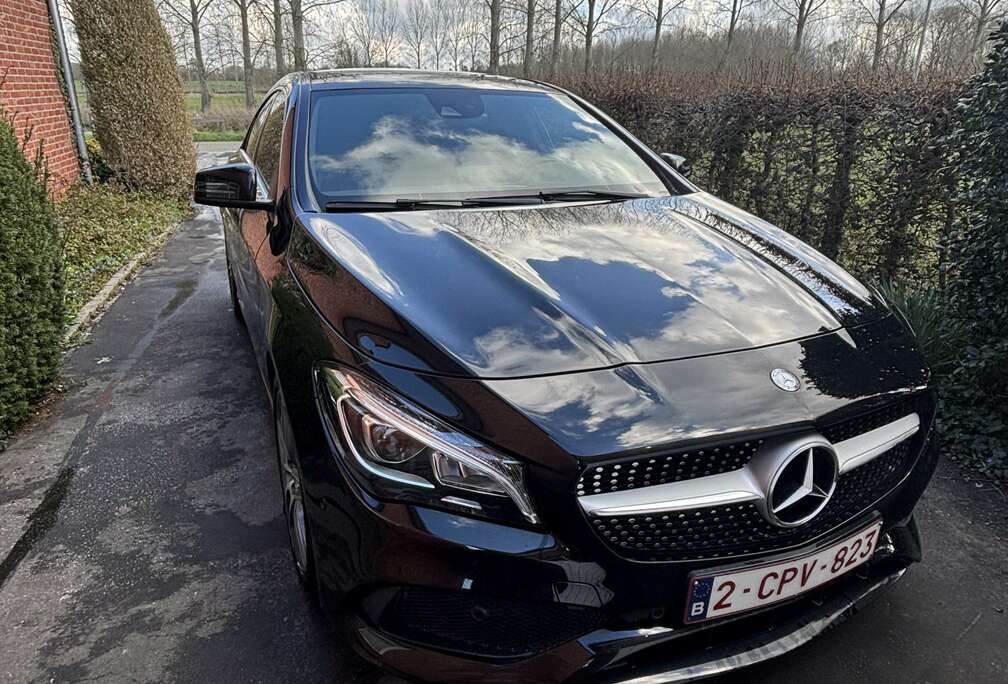 Mercedes-Benz AMG - Line