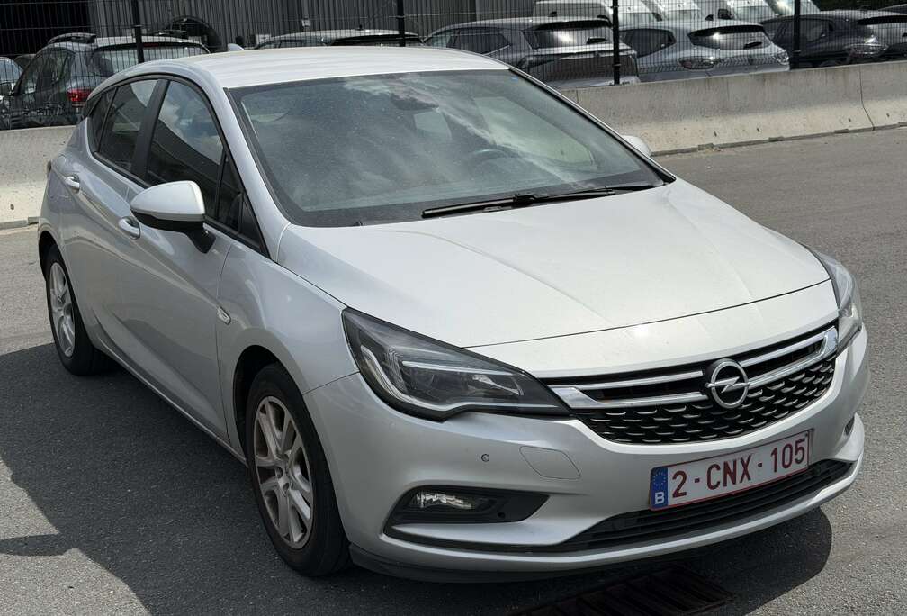 Opel Astra 1.6 CDTi FUME BLANC RALENTI INSTABLE
