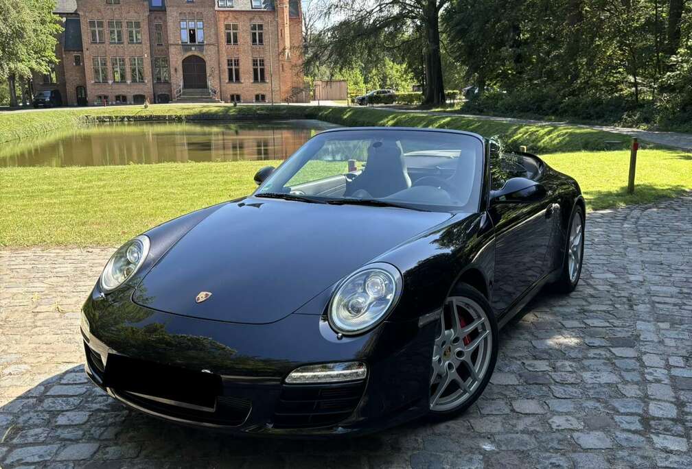 Porsche 997.2 Carrera S // 40.000 Km  // Eerste Lak